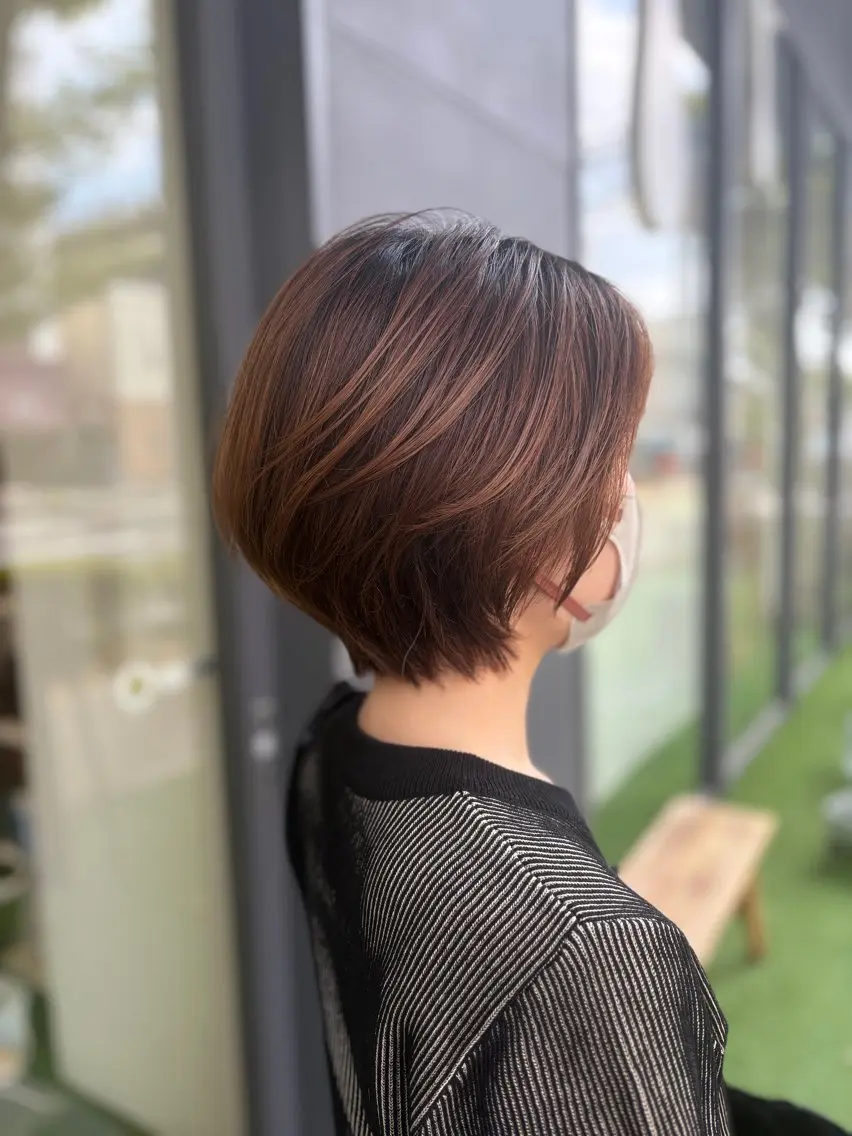 ショート カット ヘアカラー トリートメント 韓国風レイヤーカット 🇰🇷❕モカのヘアスタイル