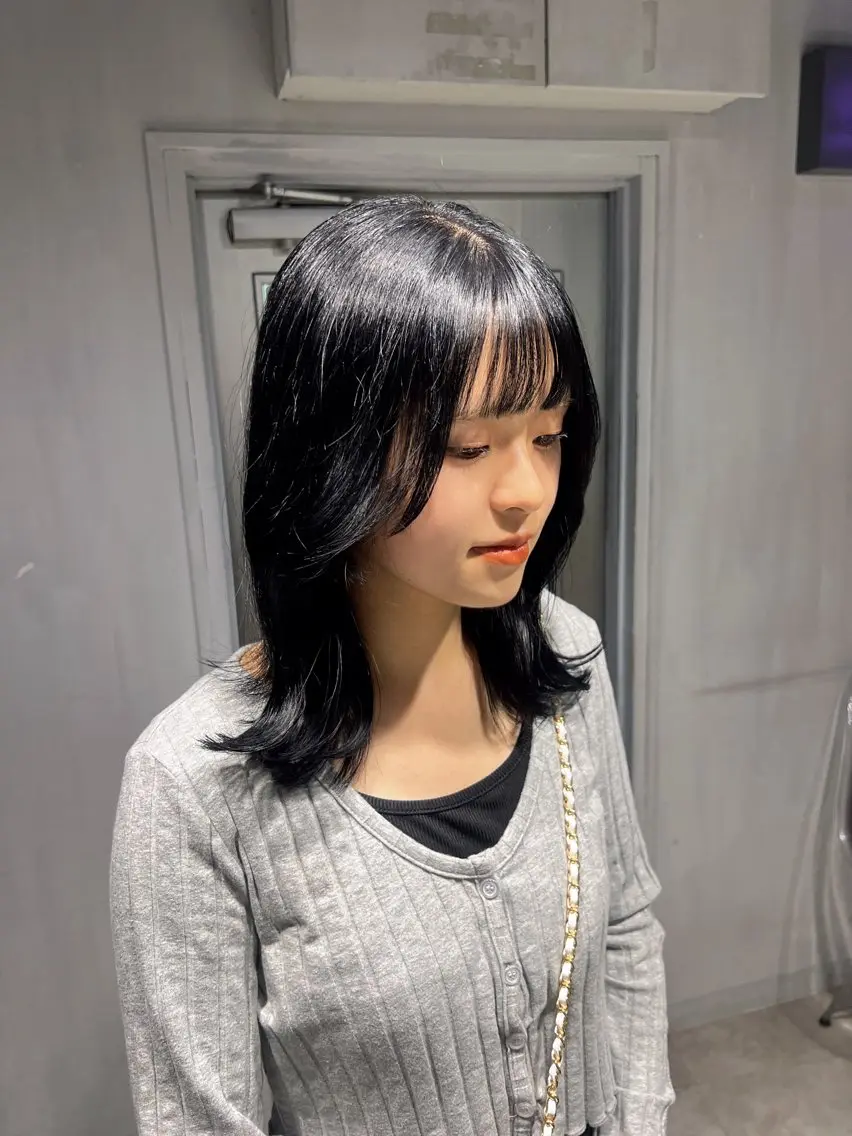 ミディアム カラー NANAMI🩵 大人可愛い韓国ヘアのヘアスタイル