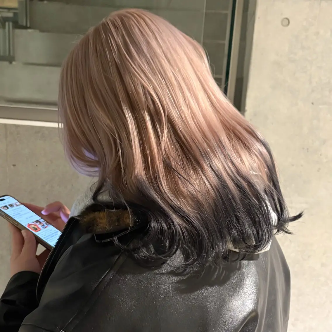 セミロング ヘアカラー トリートメント 垢抜け透明感カラー 🧚🏻♀️ミユウのヘアスタイル