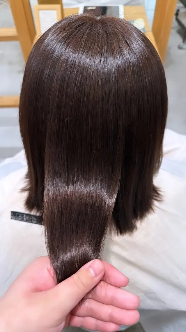 カラー Gigi Ichiruのヘアスタイル