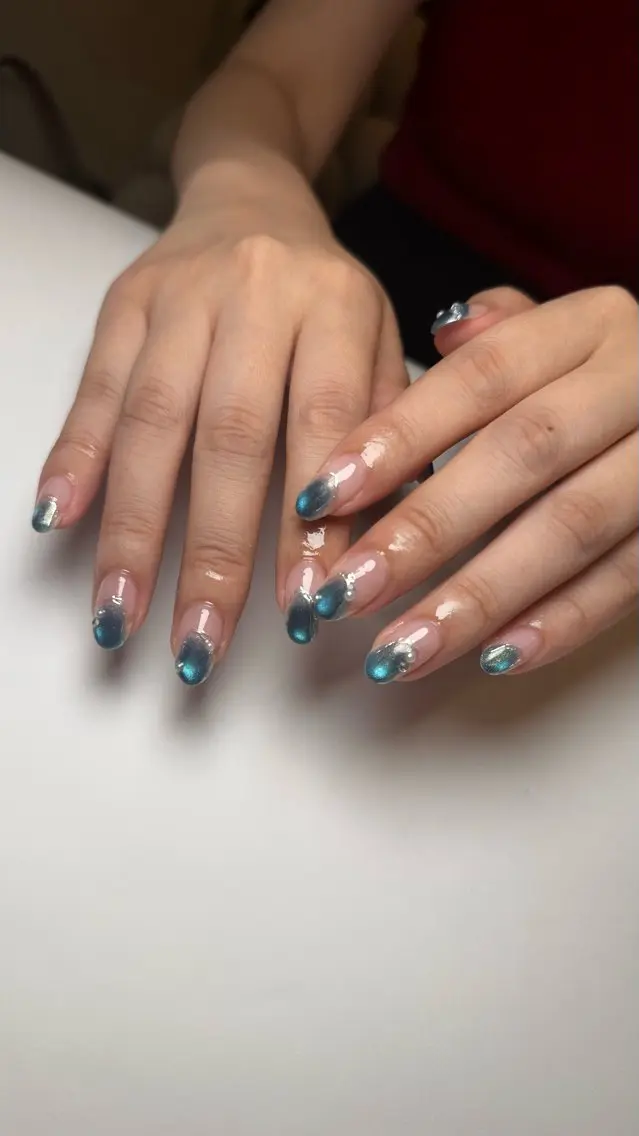 ネイル ハンドネイル Atelier Yuriのネイルデザイン
