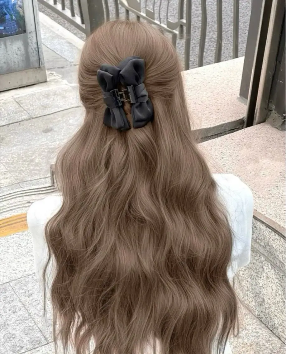 カラー ブリーチなし 透明感カラーのヘアスタイル