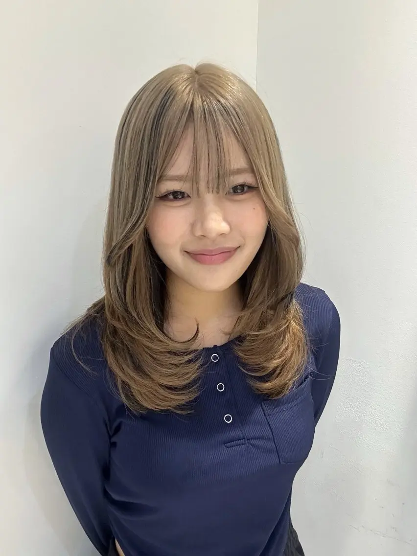 セミロング カット トリートメント 韓国ヘア ‎⟡.·KANA🐥のヘアスタイル