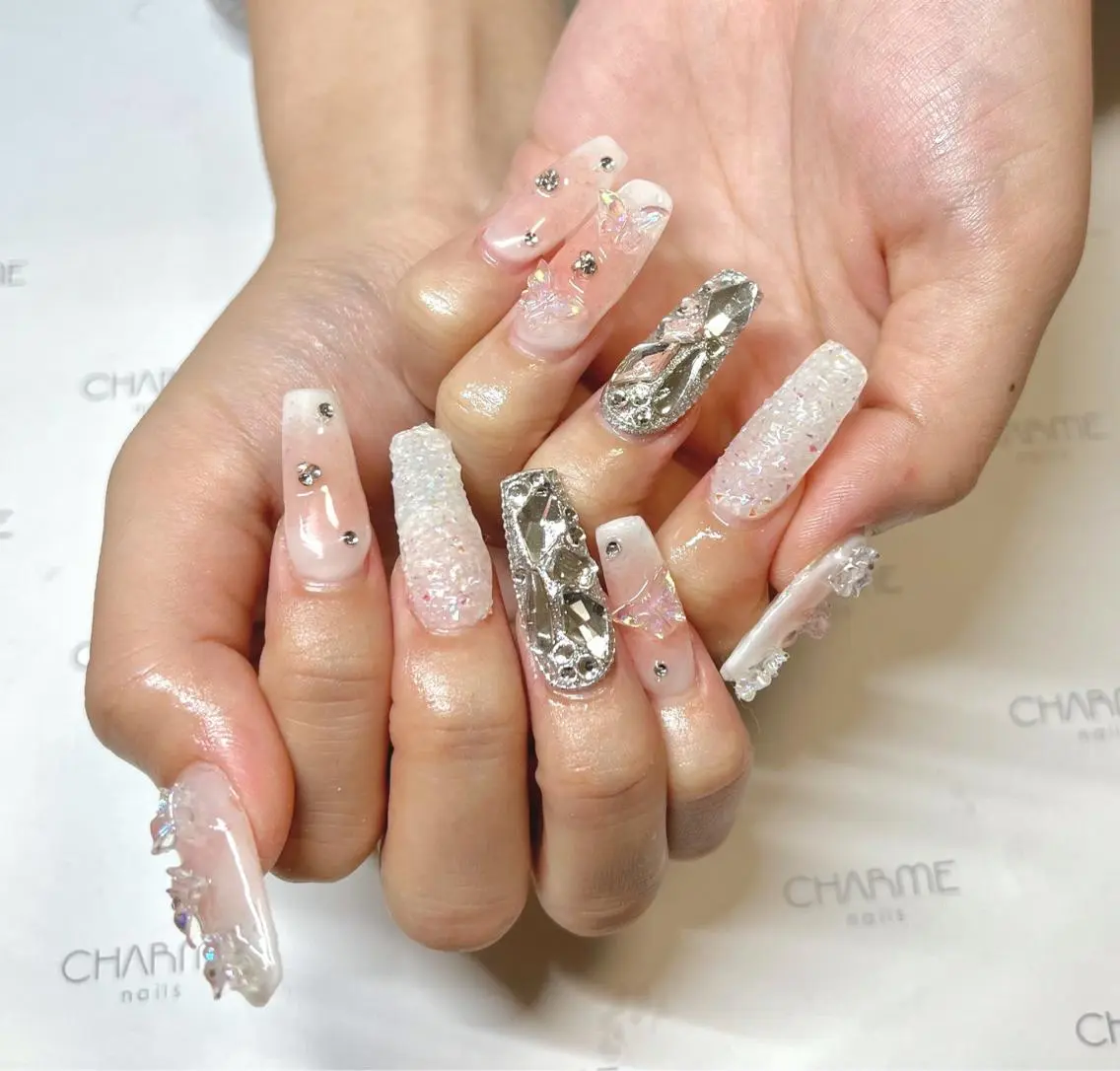 ネイル チークネイル ロングネイル スーパーロングネイル ハンドネイル CHARME 🤎〔RINA〕のネイルデザイン