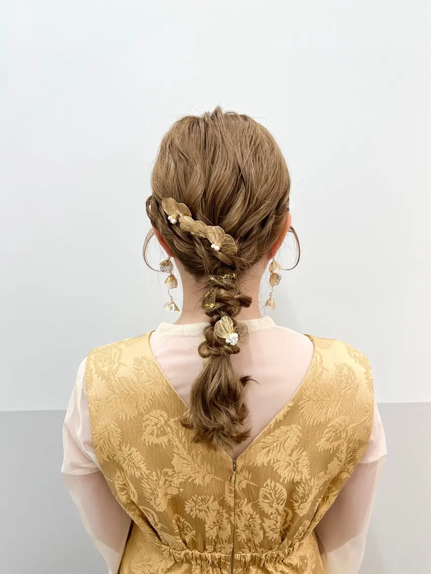 セミロング ヘアアレンジ 結婚式・ブライダル ヘアセット 似合わせレイヤー/ 美髪縮毛矯正/ミナエのヘアスタイル