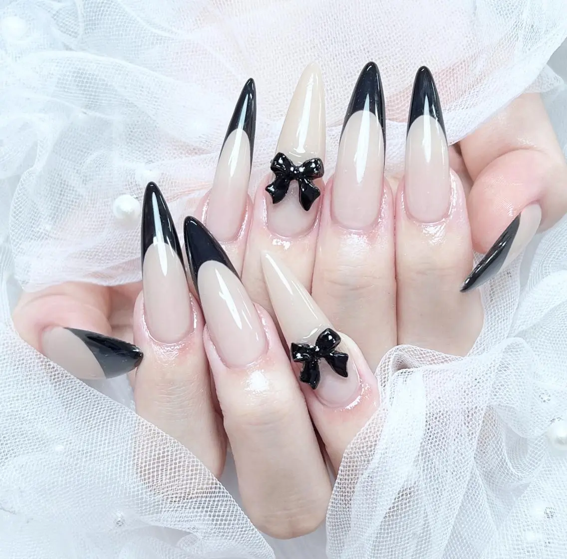 ネイル オーロラネイル チークネイル 長さ出し フットネイル フレンチネイル yumi nailのネイルデザイン