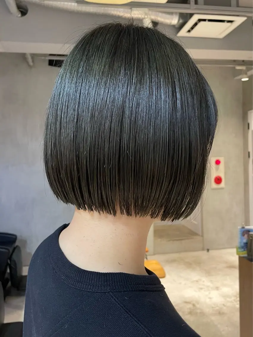ショート カラー アッシュ アッシュグレー アッシュグレージュ 透明感カラー グレージュ ヘアカラー elima. 池田紗矢香💝のヘアスタイル