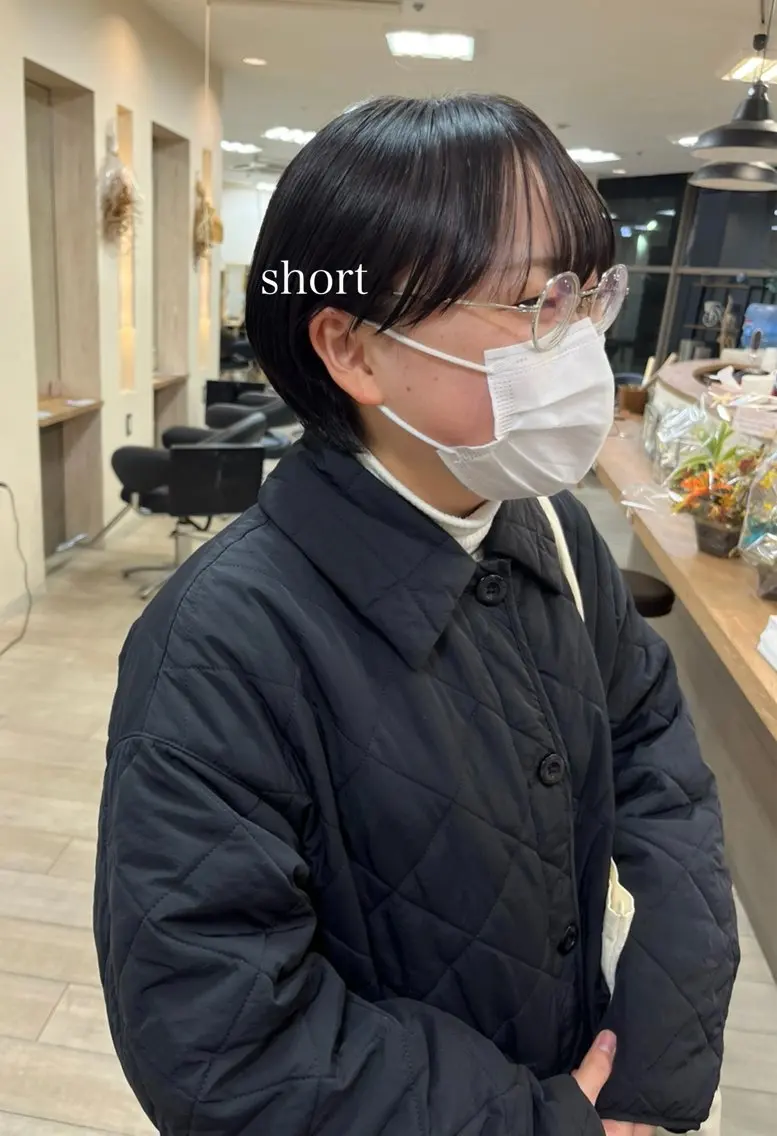 ショート 切りっぱなしボブ ショートボブ ハンサムショート 丸みショート ボブ カット トリートメント 初めてのショート お任せください✂️のヘアスタイル
