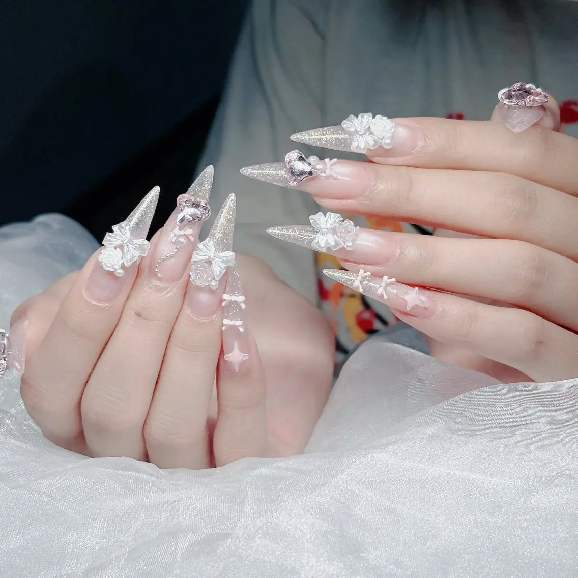 ネイル フットネイル フレンチネイル グラデーション 韓国ネイル ロングネイル ハンドネイル Hani Nail Salonのネイルデザイン
