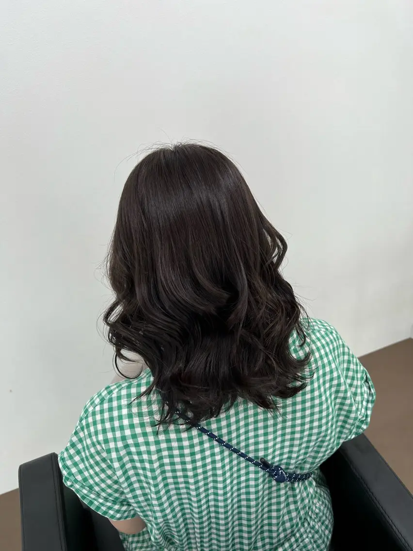 ミディアム カラー バレイヤージュ ブリーチ ケアブリーチ ダブルカラー ハイライトカラー 神戸ボブ✂️ ioe三宮/田 伸佳のヘアスタイル