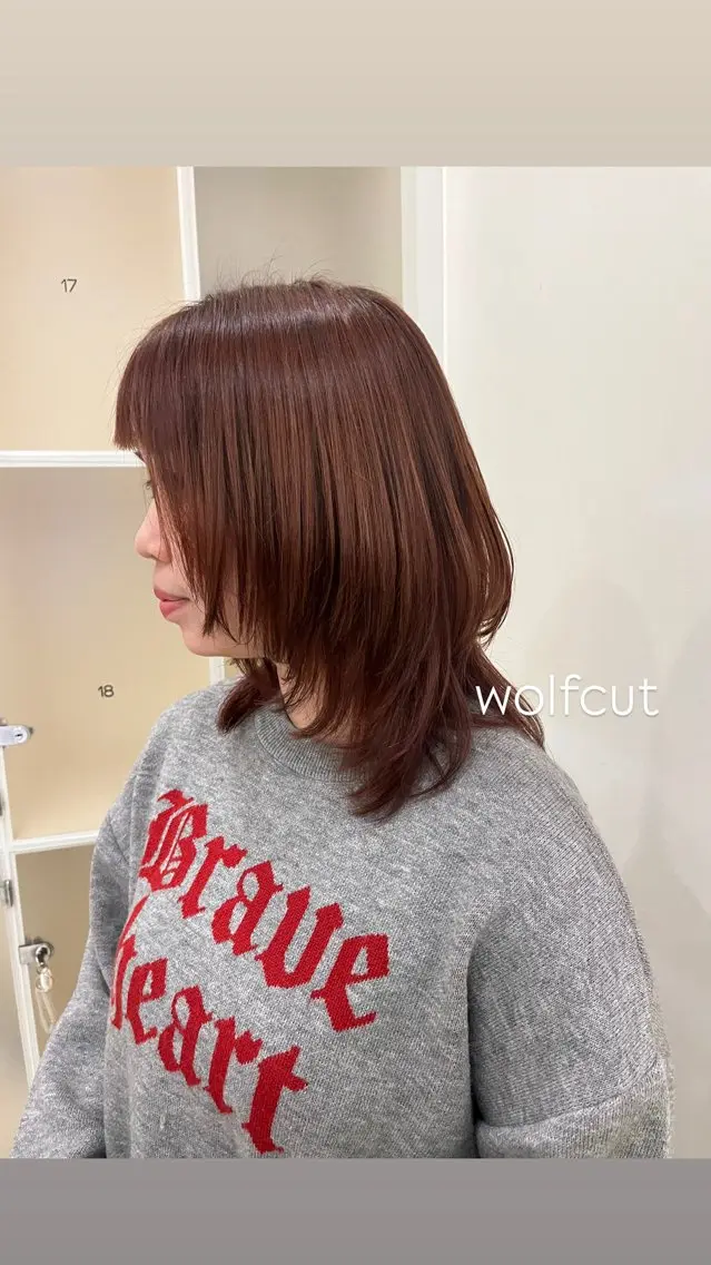 セミロング カット ヘアカラー 似合わせカット暖色 カラーhiyonaのヘアスタイル
