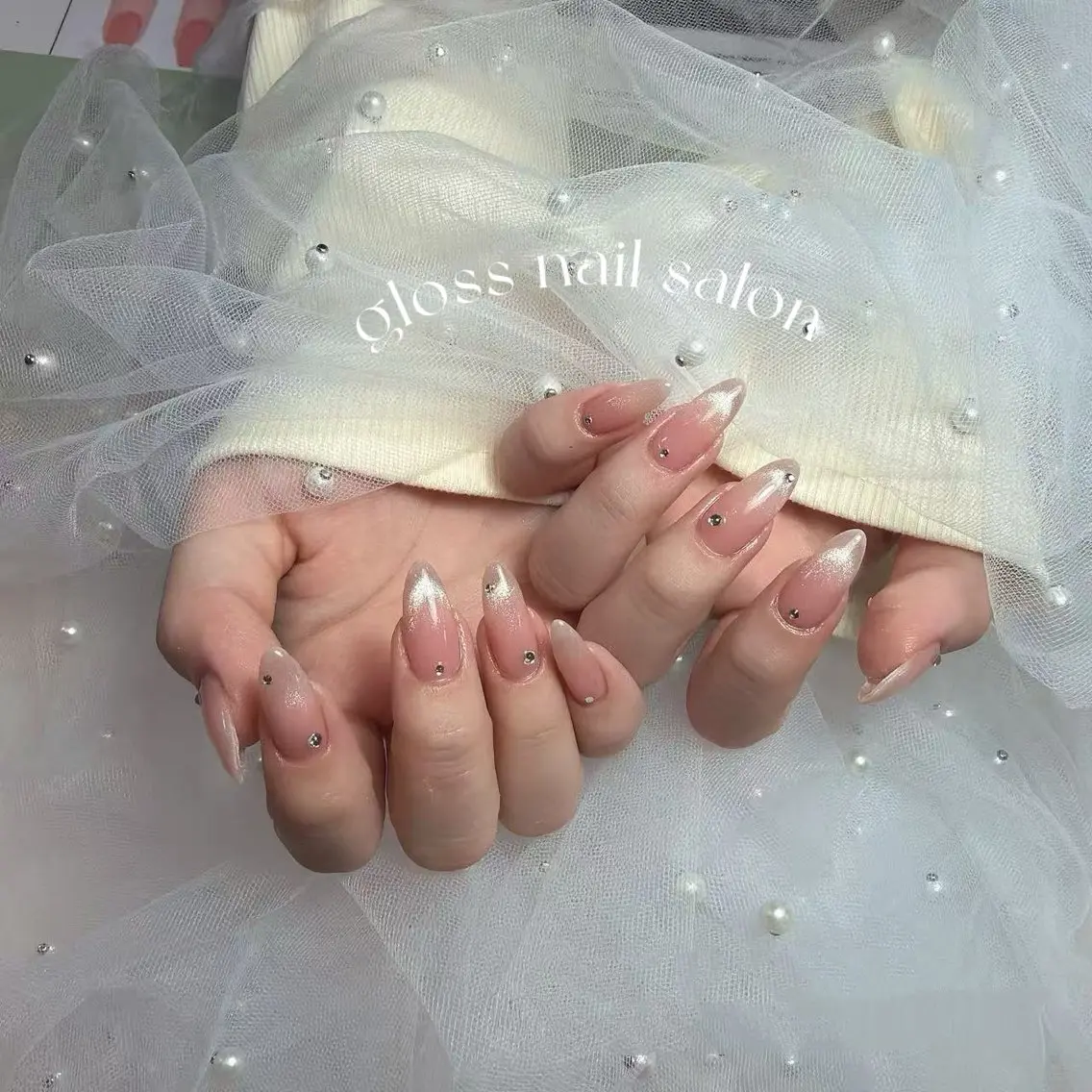 ネイル ハンドネイル ゆり🌷 gloss nailのネイルデザイン