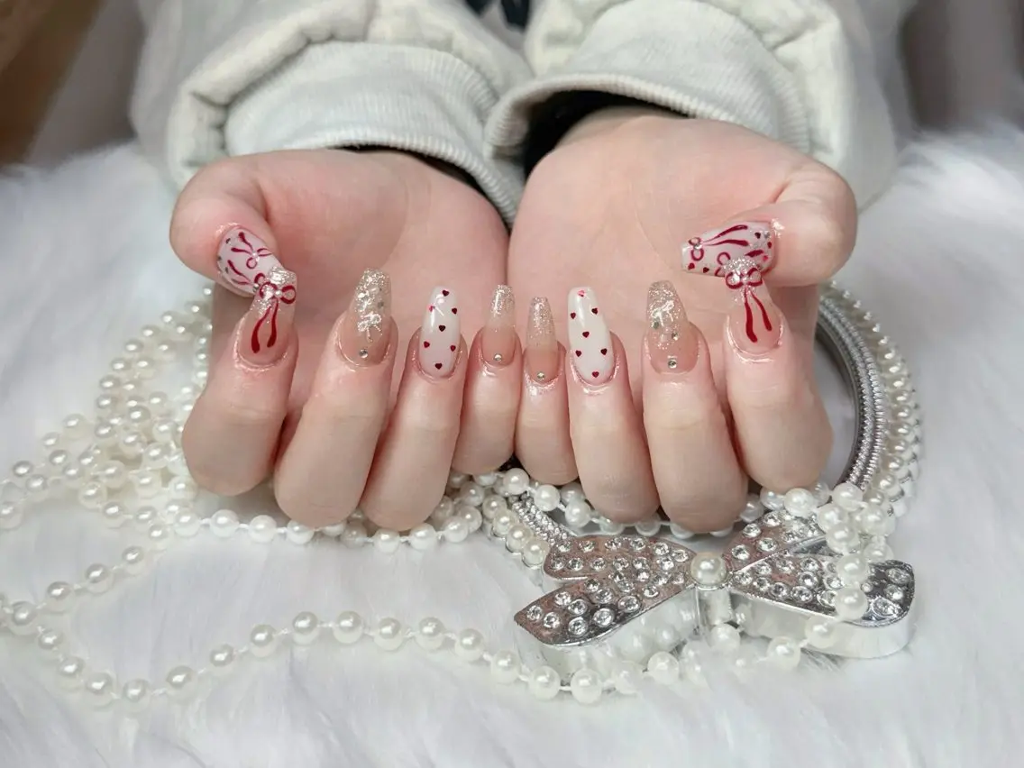 ネイル アートネイル ジェルネイル 韓国ネイル 持ち込み パラジェル ハンドネイル GOHOUBI Nail 心斎橋店のネイルデザイン
