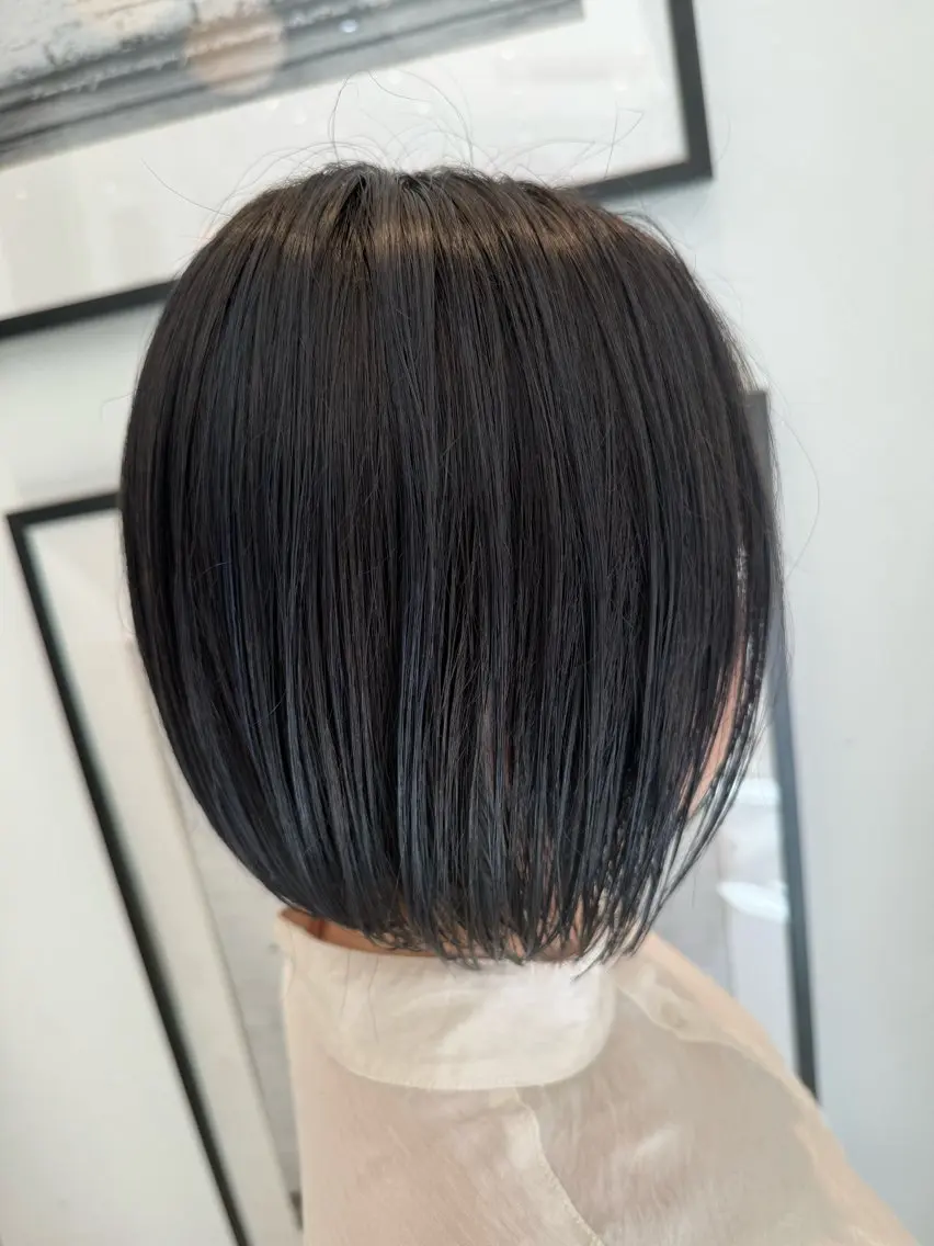 ショート カラー 塚本 昂のヘアスタイル