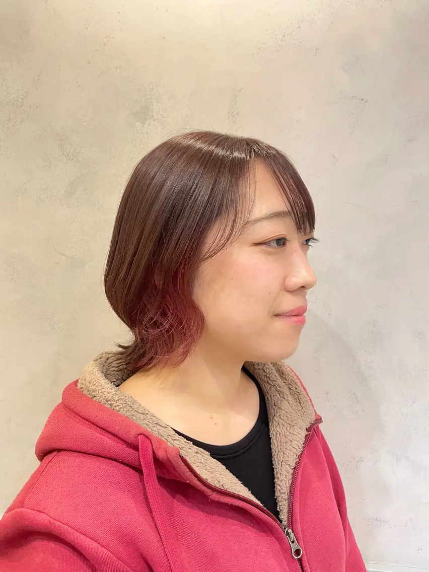 ミディアム カラー インナーカラー ピンクカラー カット ヘアカラー トリートメント 立川・くびれミディ 旬なデザインカラーのヘアスタイル