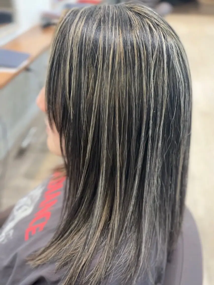ミディアム bloom AMIのヘアスタイル
