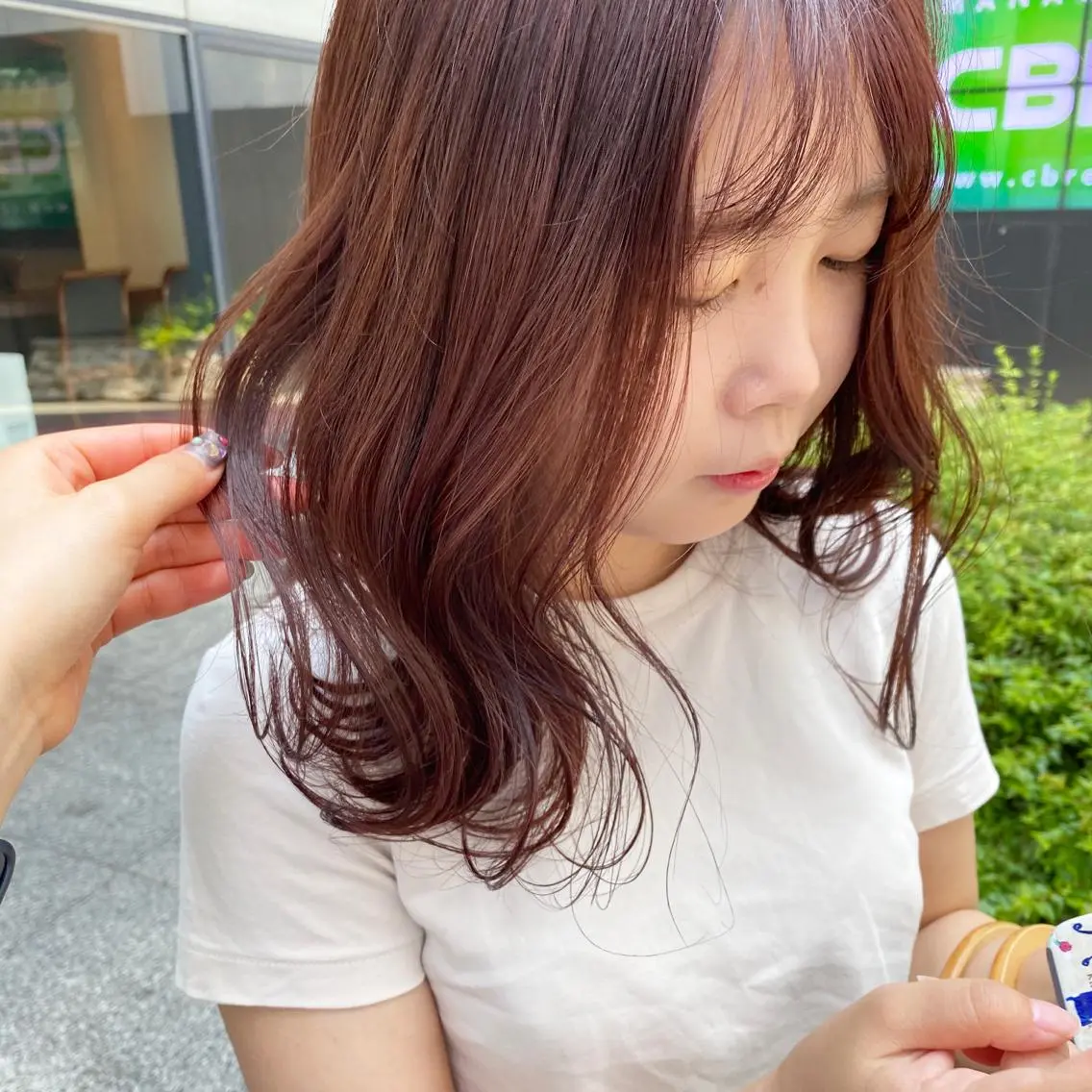 ミディアム 前川 朋香のヘアスタイル
