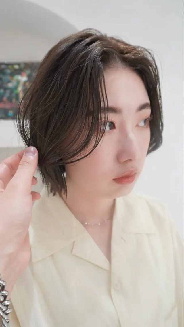 カラー 透明感カラー グレージュ オリーブグレージュ オリーブグレー ヘアカラー カットモデル募集中 千葉大夢のヘアスタイル
