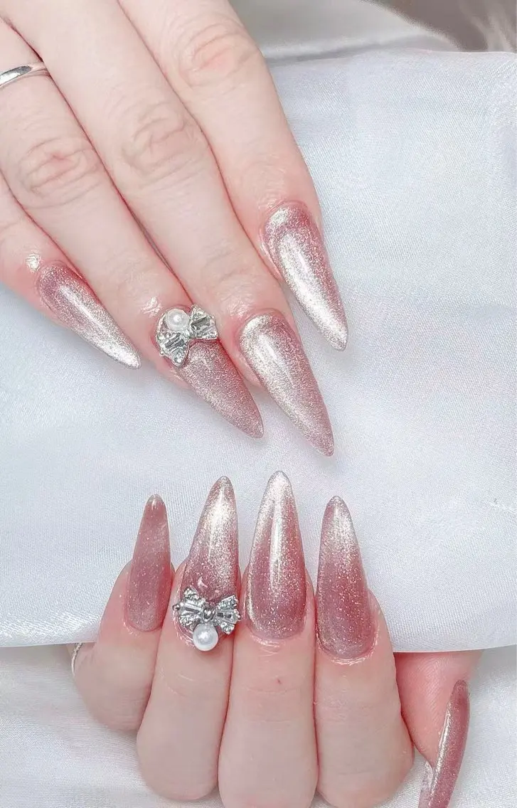ネイル 🎀M nails✨ ビューティーのネイルデザイン