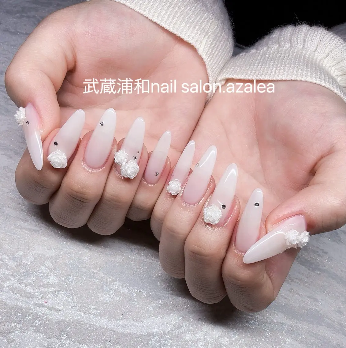 ネイル ハンドネイル R inのネイルデザイン