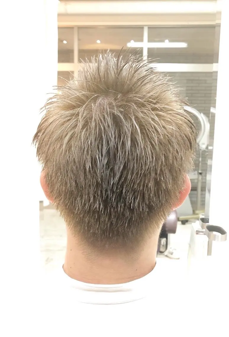 ショート カラー メンズ 中村 よしひでのヘアスタイル