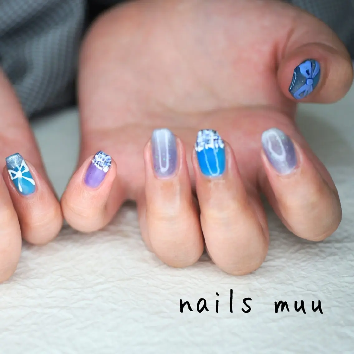 ネイル ブルー ジェルネイル マグネットネイル パープル リボン nails muu まゆのネイルデザイン