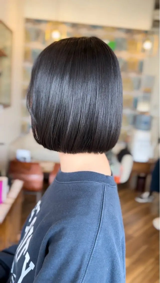 ミディアム 切りっぱなしボブ ボブ 加藤 大河のヘアスタイル