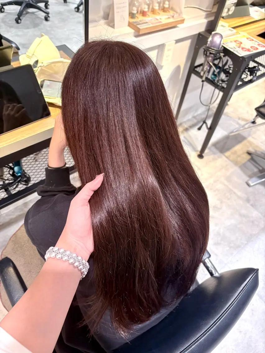 カラー 楠 彩乃のヘアスタイル