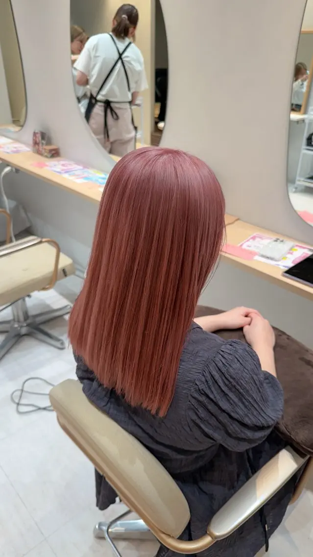 ミディアム ヘアカラー 岸本 拓海のヘアスタイル