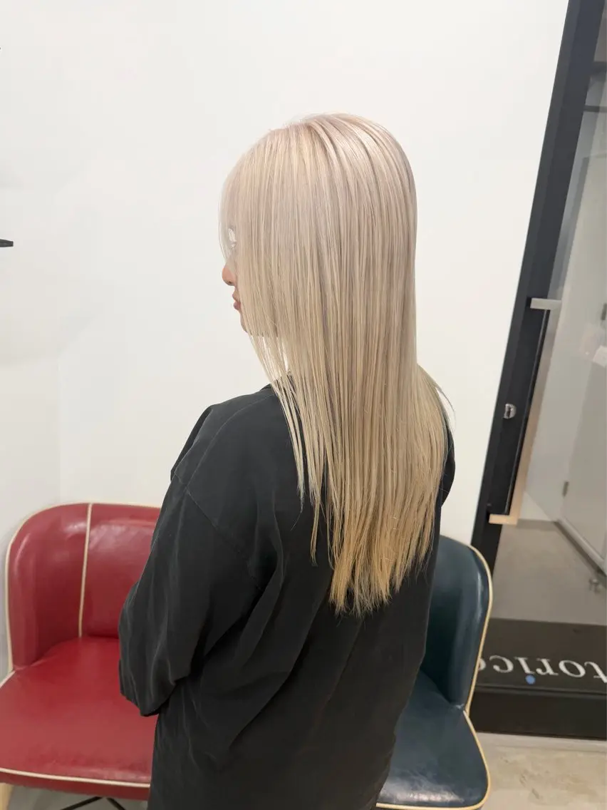 カラー ブリーチ ブロンド ハイトーン✨ブリーチ ✨高田めぐみのヘアスタイル