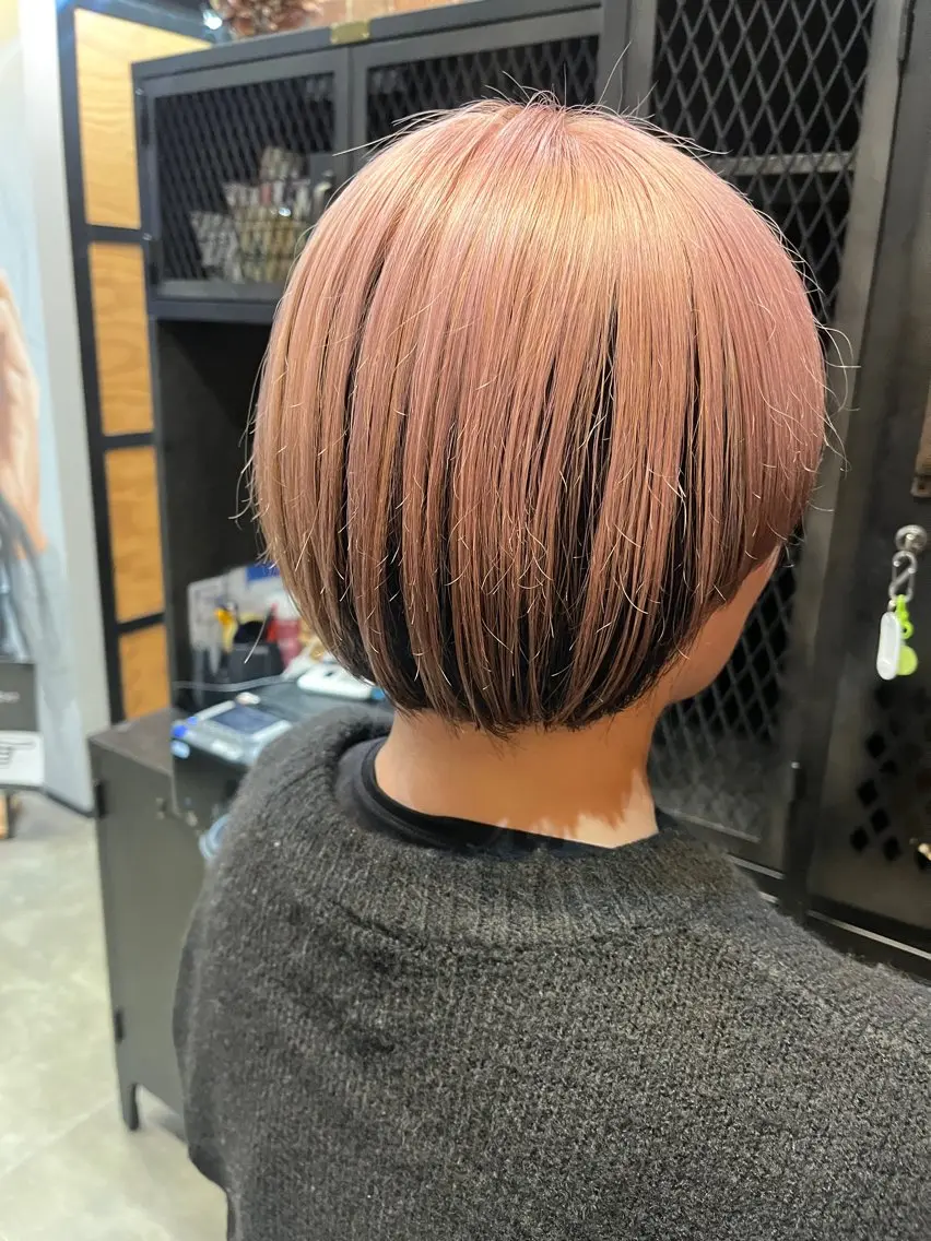 ミディアム カラー 久木原 ゆりのヘアスタイル