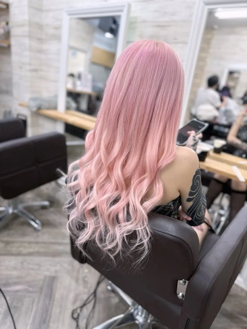ロング カラー シールエクステ ブリーチ エクステ ヘアカラー エクステ 北沢 隆のヘアスタイル