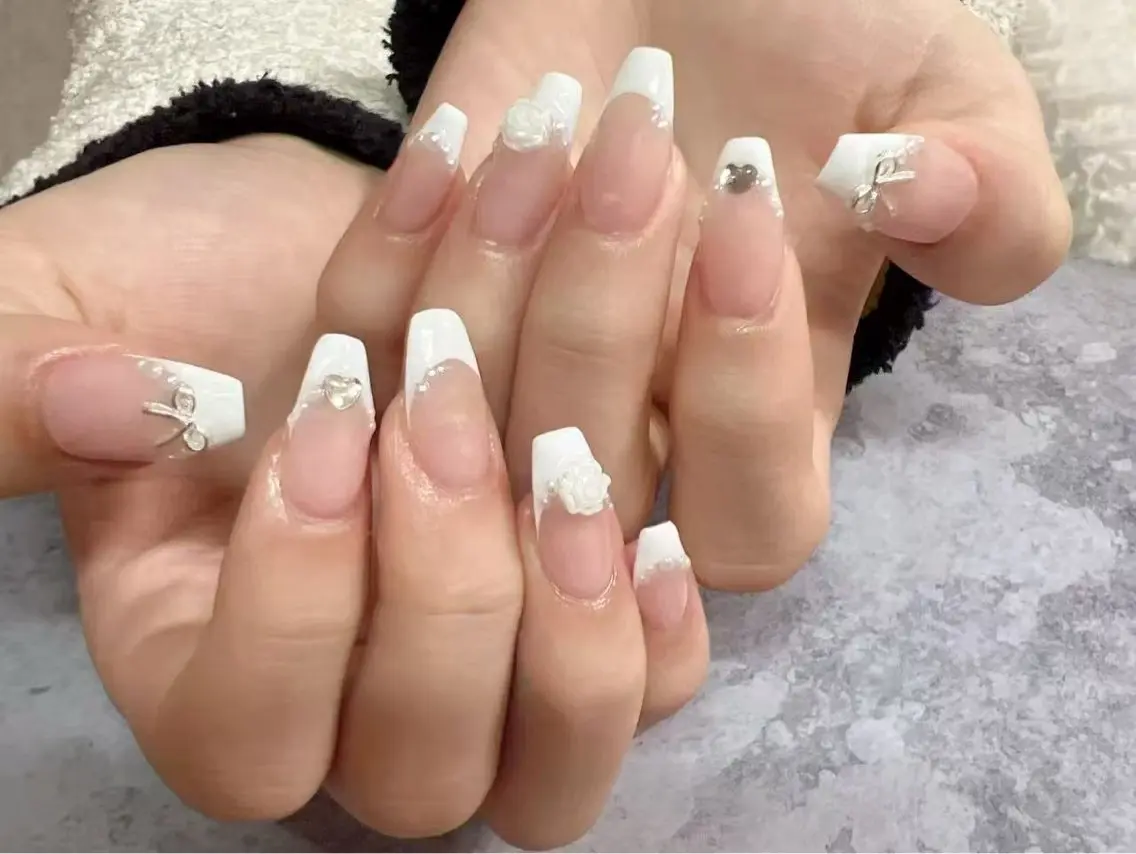 ネイル ONLY リリネイルのネイルデザイン