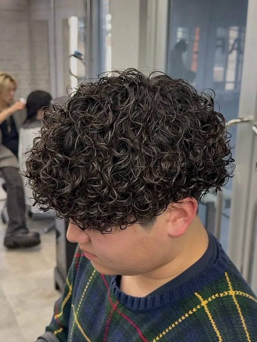 パーマ メンズ メンズパーマ プードルパーマ プードルパーマ カット パーマ 【OVARL】武田 まなみのヘアスタイル