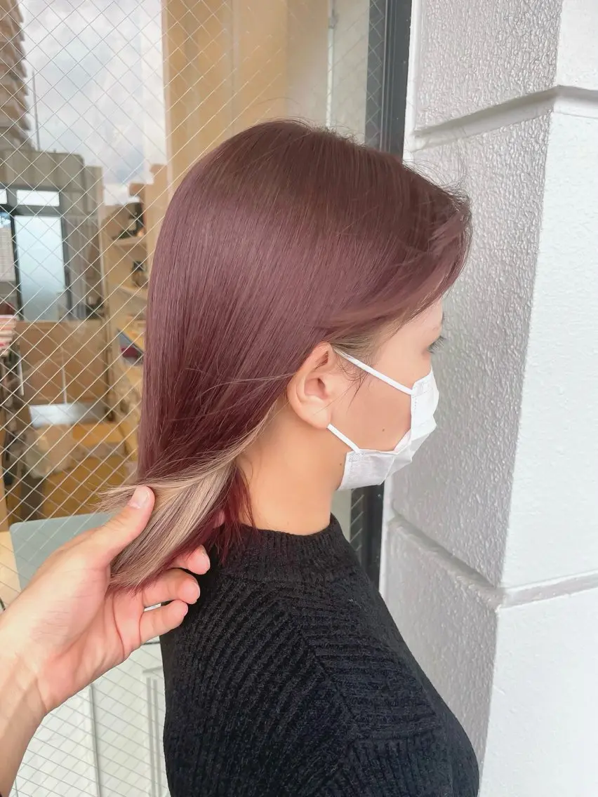 ミディアム カラー カット ヘアカラー トリートメント 西村 れいのヘアスタイル