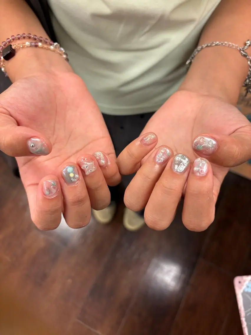 ネイル ハンドネイル AMI 美フォルムネイルのネイルデザイン