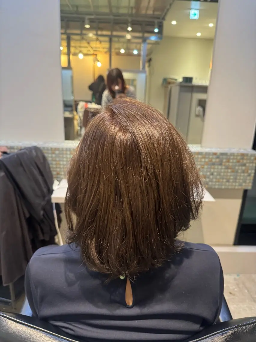 カラー ブラウンカラー ヘアカラー 櫻木 志穏のヘアスタイル