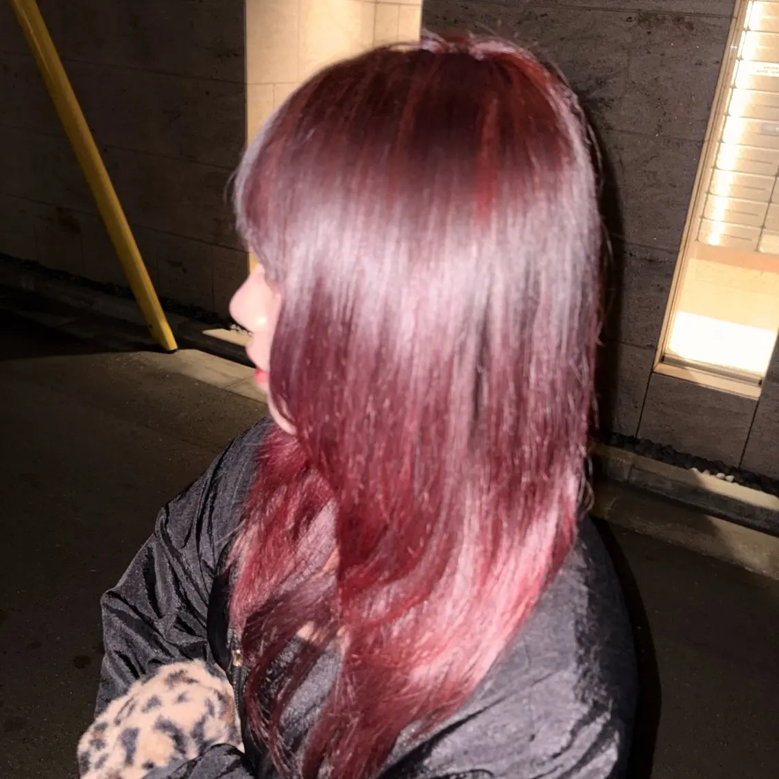セミロング ヘアカラー 小林 結月のヘアスタイル