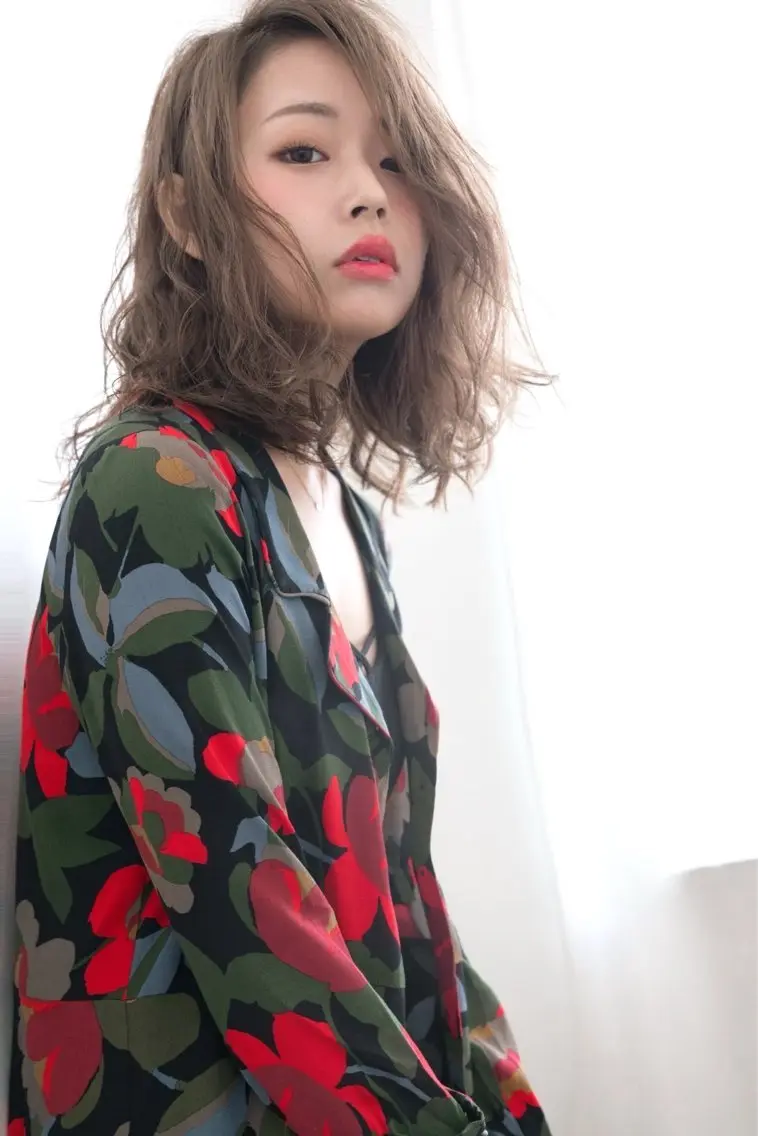 ミディアム カラー パーマ ヘアアレンジ 訪問美容ウィッグ のお店 つむぎのヘアスタイル