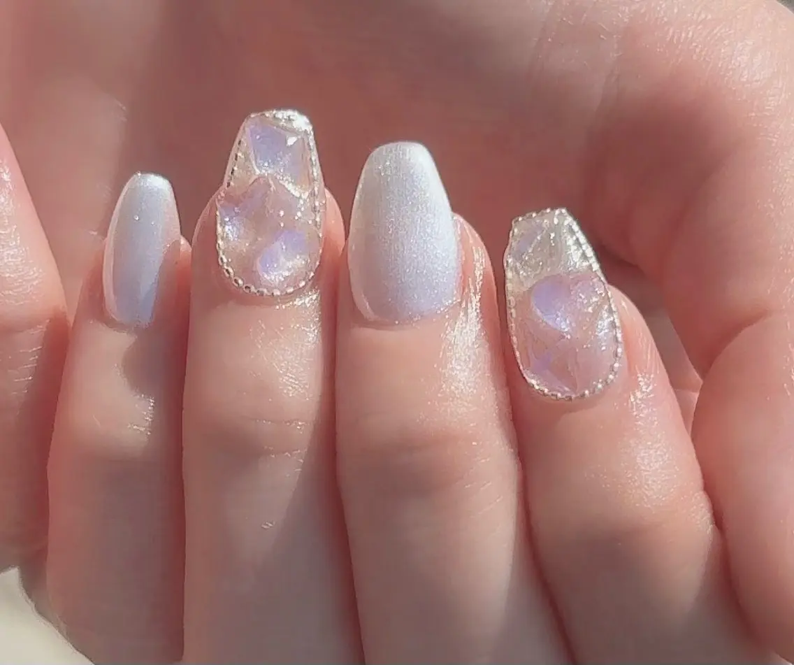 ネイル クリアネイル 氷ネイル・うるうるネイル ストーンネイル ワンホンネイル nailsalon urümのネイルデザイン
