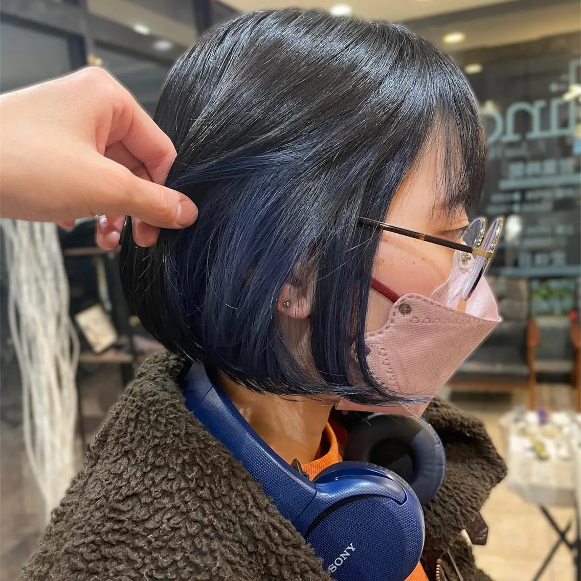 ショート カラー ネイビーカラー ACTION心斎橋店 Lisaのヘアスタイル