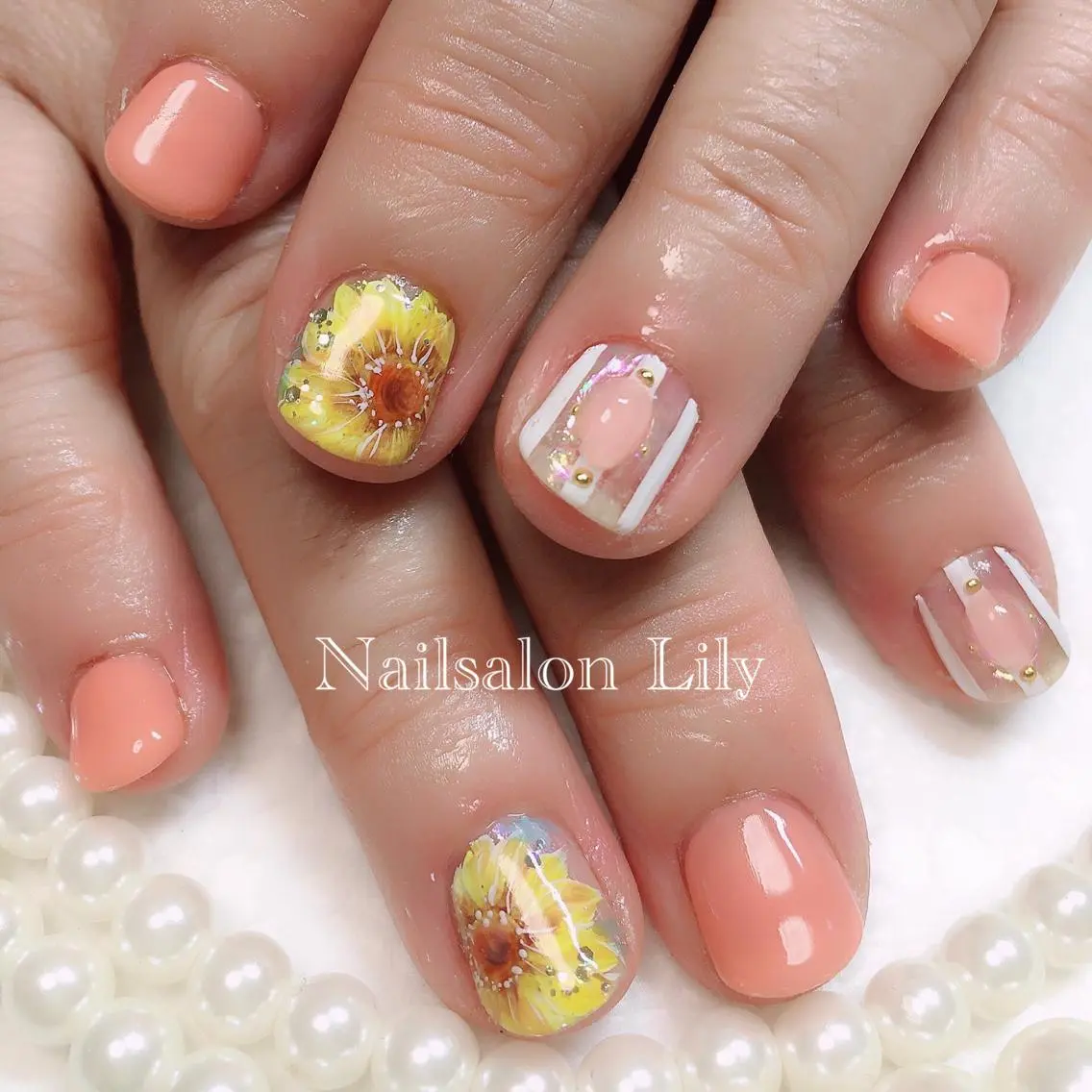 ネイル Lily*nail 🌻Mii🌻のネイルデザイン