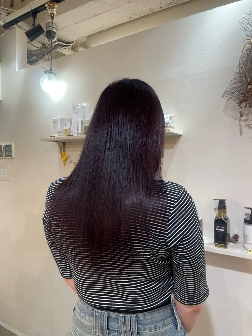 ロング パープルカラー 顔周りレイヤー☆ スパ☆石上遥楓のヘアスタイル