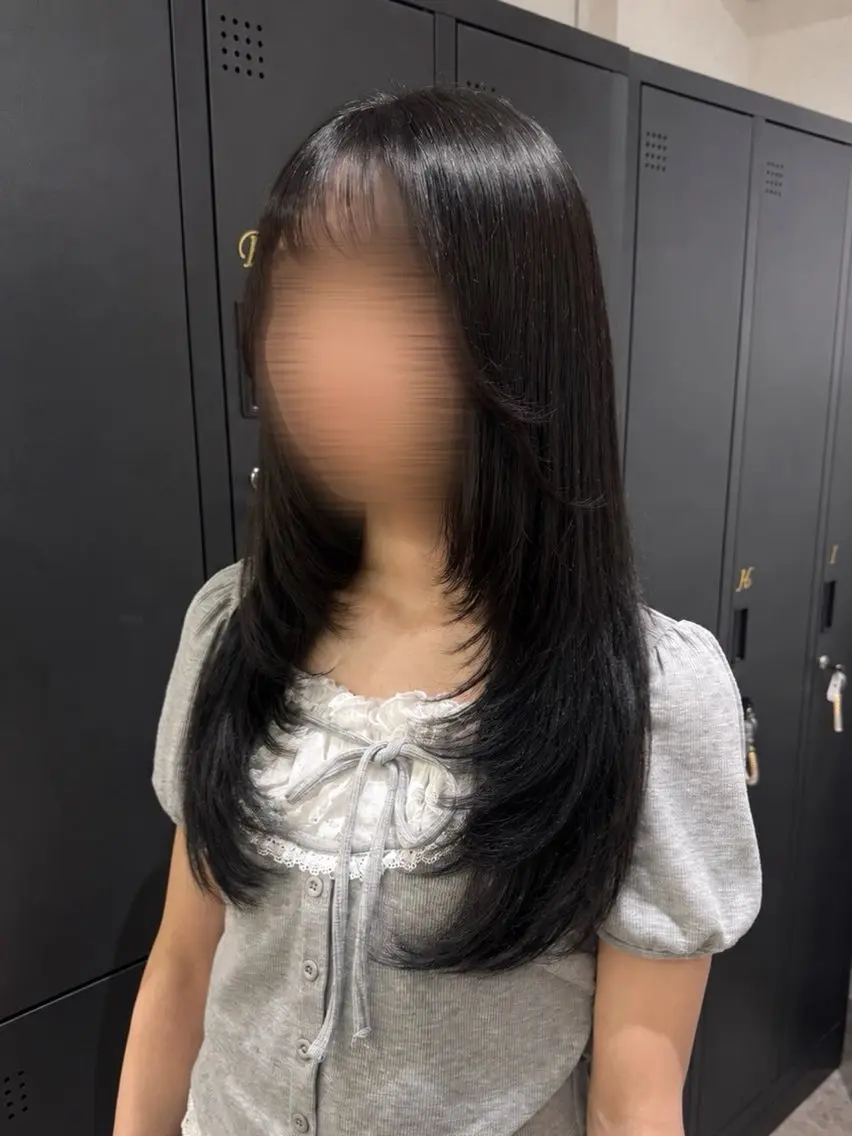 ロング カラー ヘアアレンジ シールエクステ エクステ レイヤーカット ロング カット ヘアカラー エクステ ヘアセット 縮毛矯正/シール エクステ/艶髪ひふみのヘアスタイル