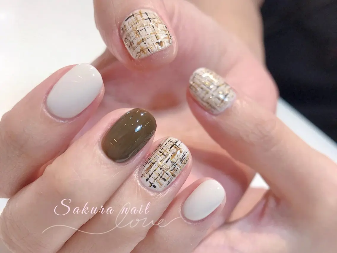 ネイル オーロラネイル クリアネイル フレンチネイル ジェルネイル ガーリー ハンドネイル Sakura Nail Salonのネイルデザイン