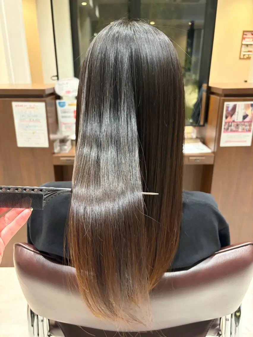 ロング 縮毛矯正 🫧ナチュラル矯正 /カラー🫧あやりのヘアスタイル