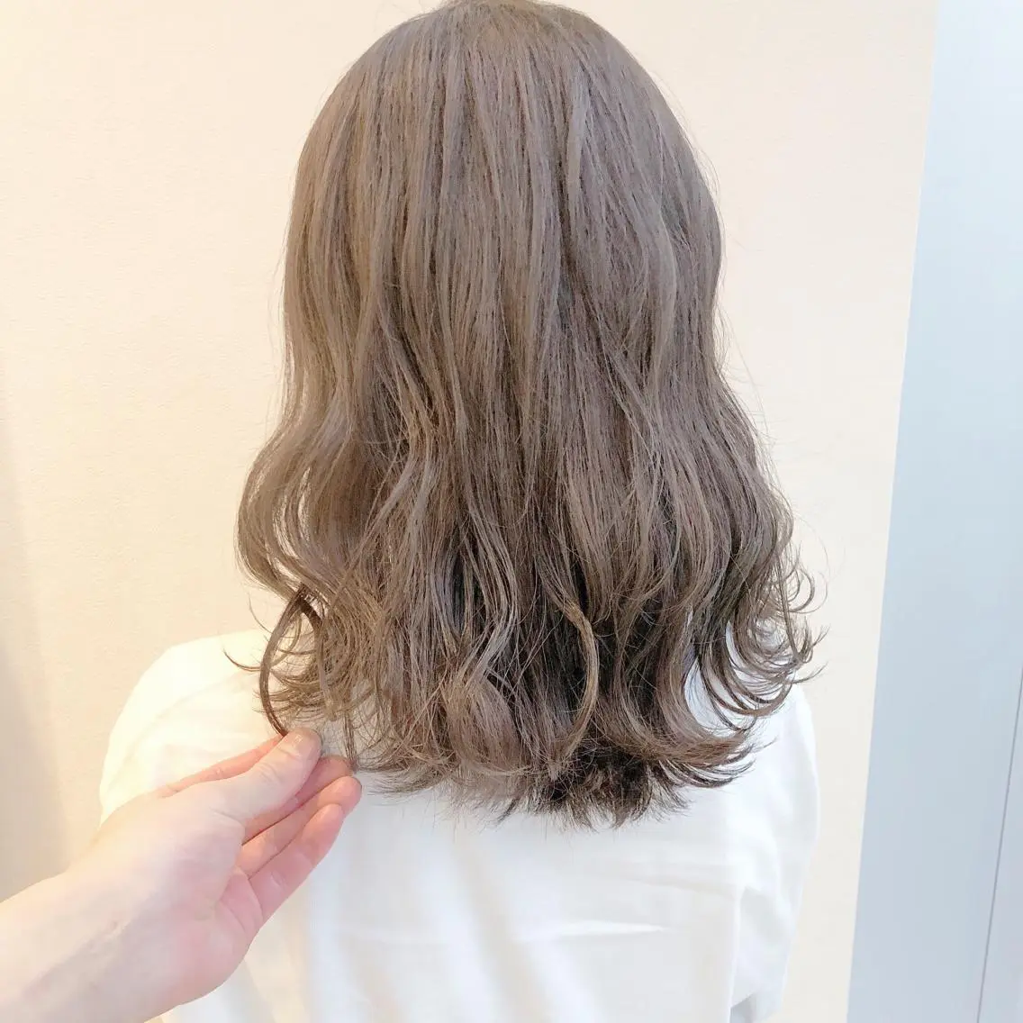 ショート カラー 横浜ブリーチムラ直し ハイトーン/ブリーチのヘアスタイル