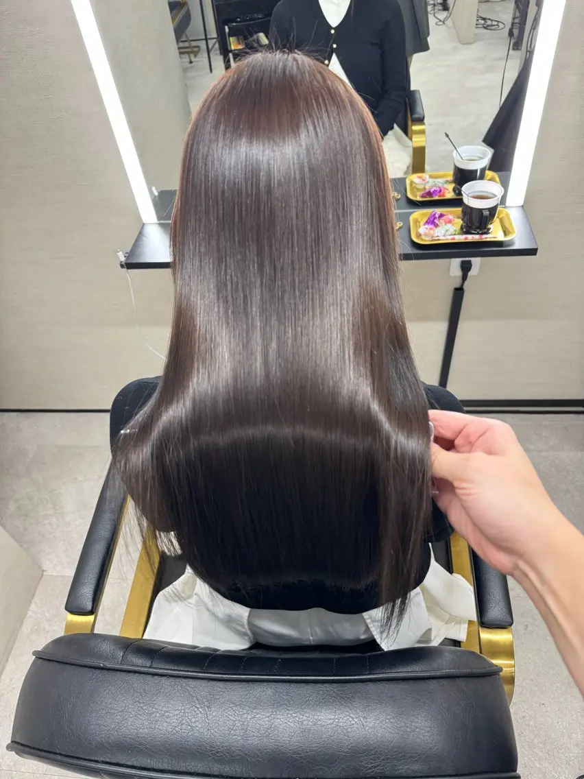 ロング ヘアカラー 髪質改善サロン 南船場　みおのヘアスタイル