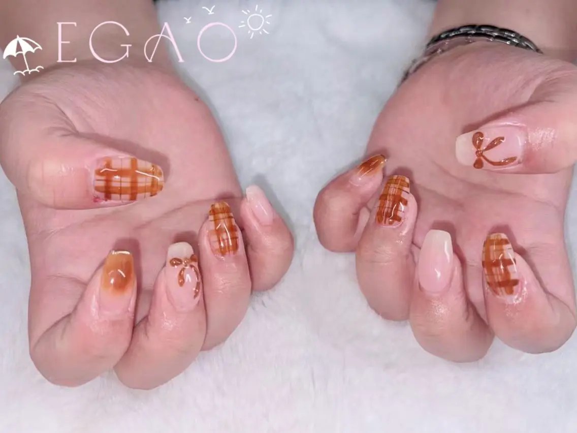 ネイル アートネイル フットネイル フレンチネイル ジェルネイル グラデーション ハンドネイル EGAO NAIL 錦糸町店のネイルデザイン