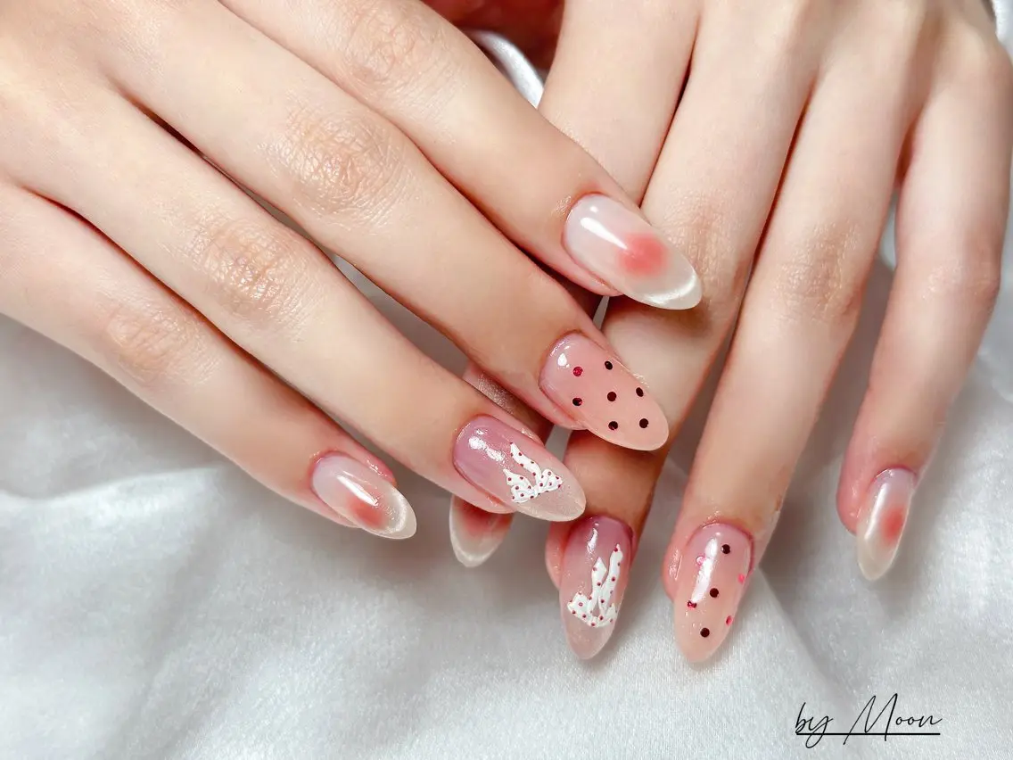 ネイル Moon Nailsのネイルデザイン